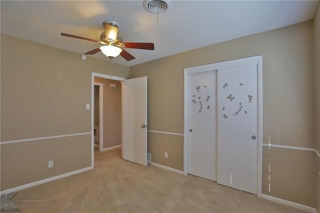 Building Photo - 1301 Mimosa Dr