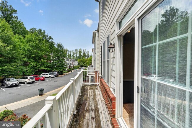 Building Photo - 12230 Water Elm Ln