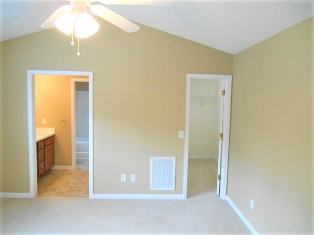 Building Photo - 200 Rachels Way