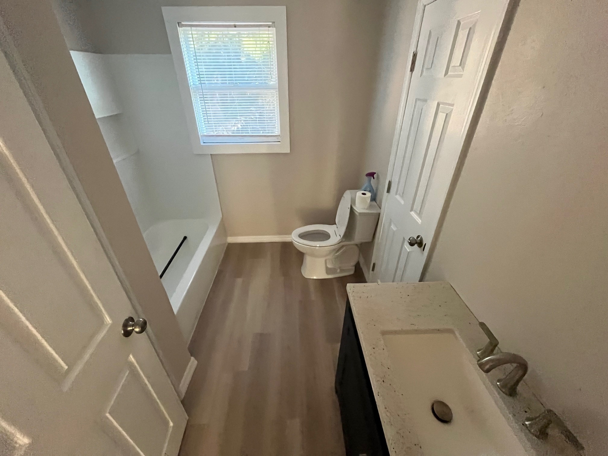 Building Photo - 4240 Commercial St