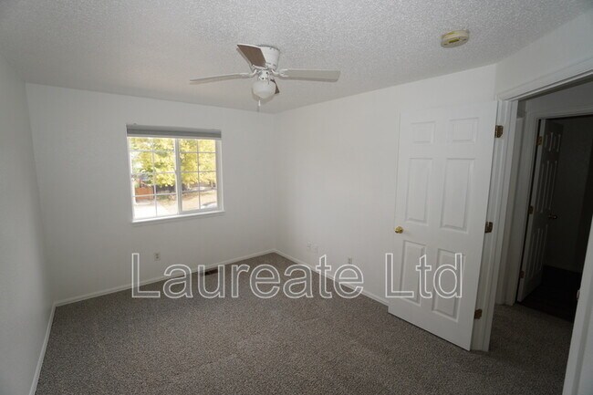 Building Photo - 2462 Kiowa Creek Dr