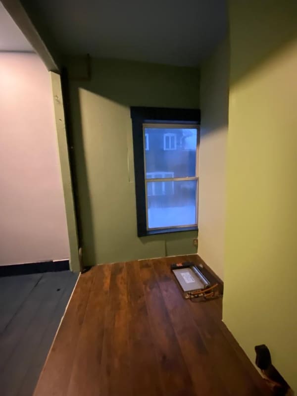 Building Photo - 2 East St