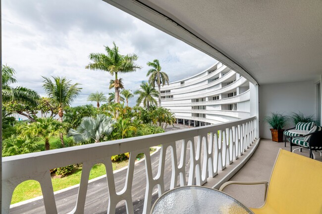 Building Photo - 2505 S Ocean Blvd