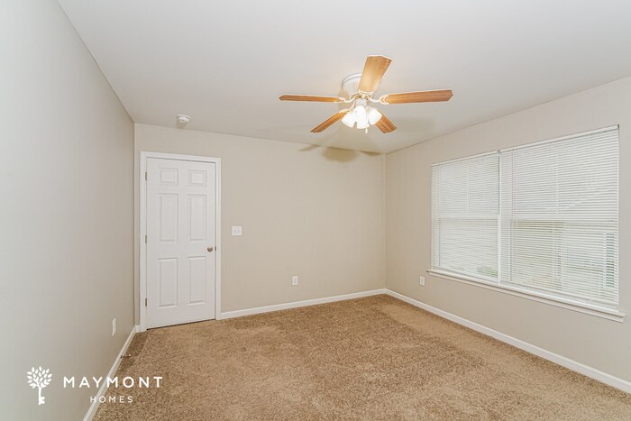 Building Photo - 140 Willowridge Ln
