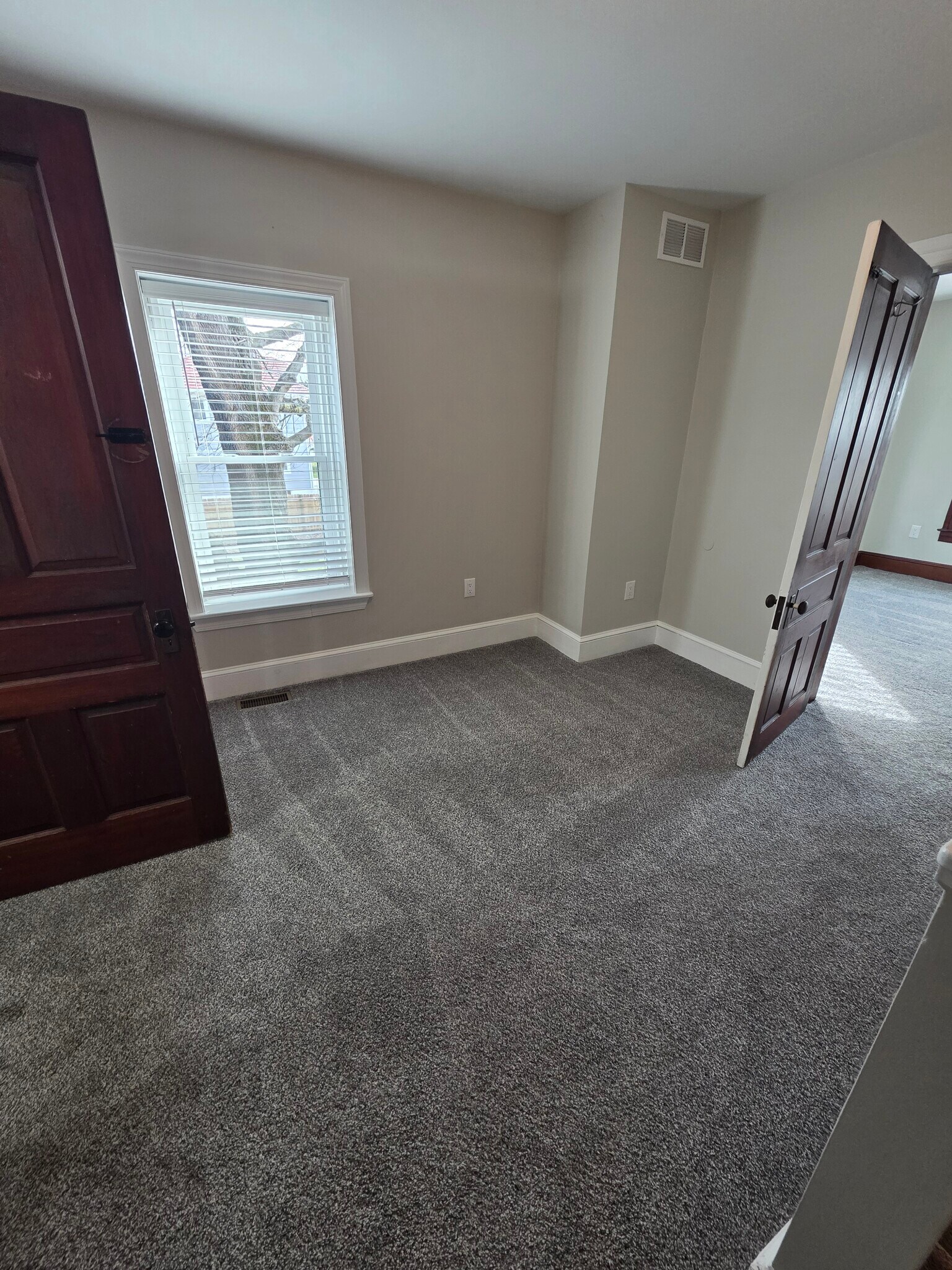 Building Photo - 6038 Old Hanover Rd