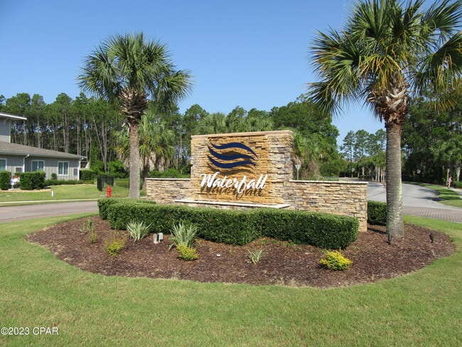 Building Photo - 116 Fossil Falls Ln