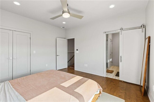 Building Photo - 102 Cityview Ct NE