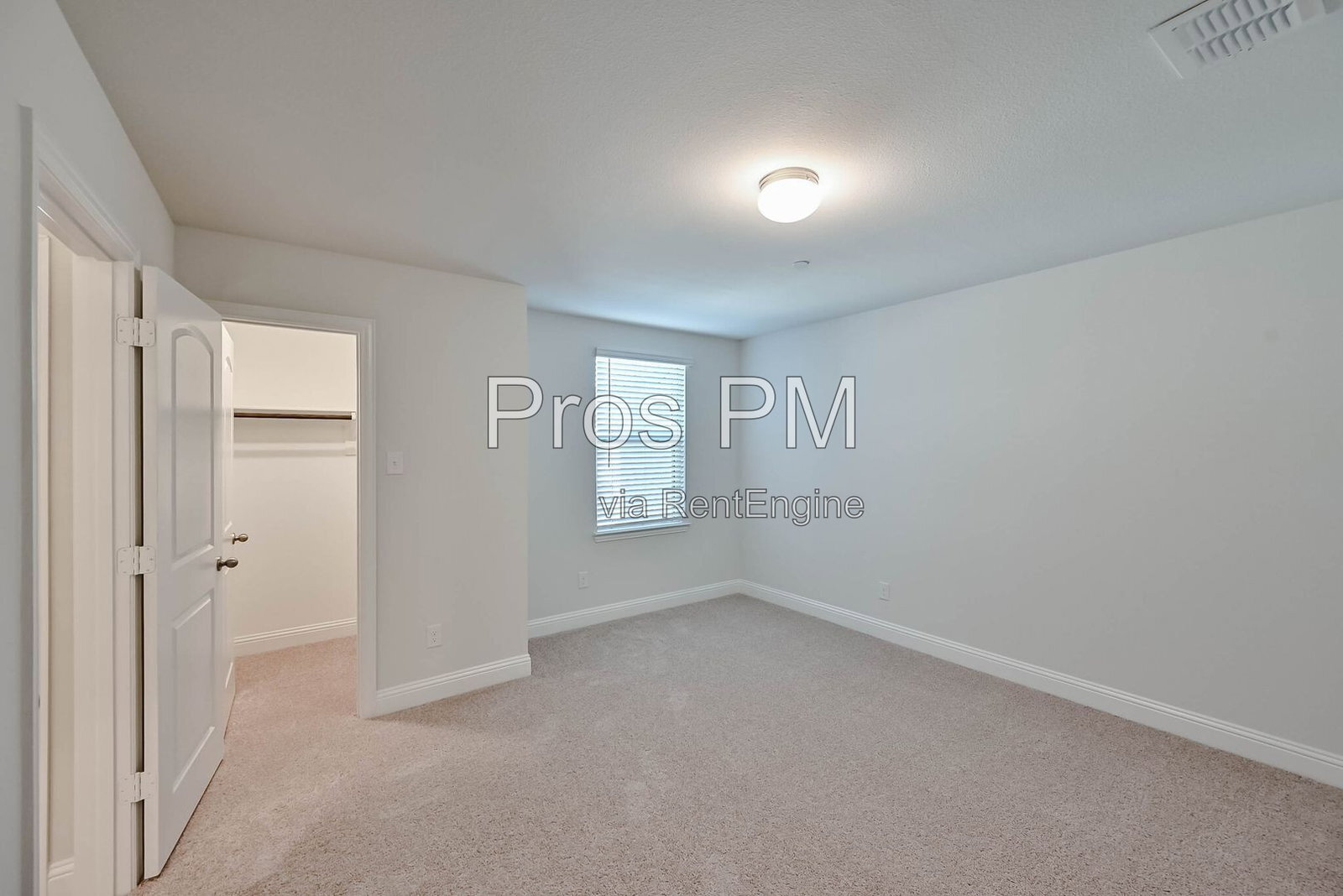 Building Photo - 4256 Mingo Dr