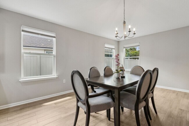 Building Photo - Home for rent