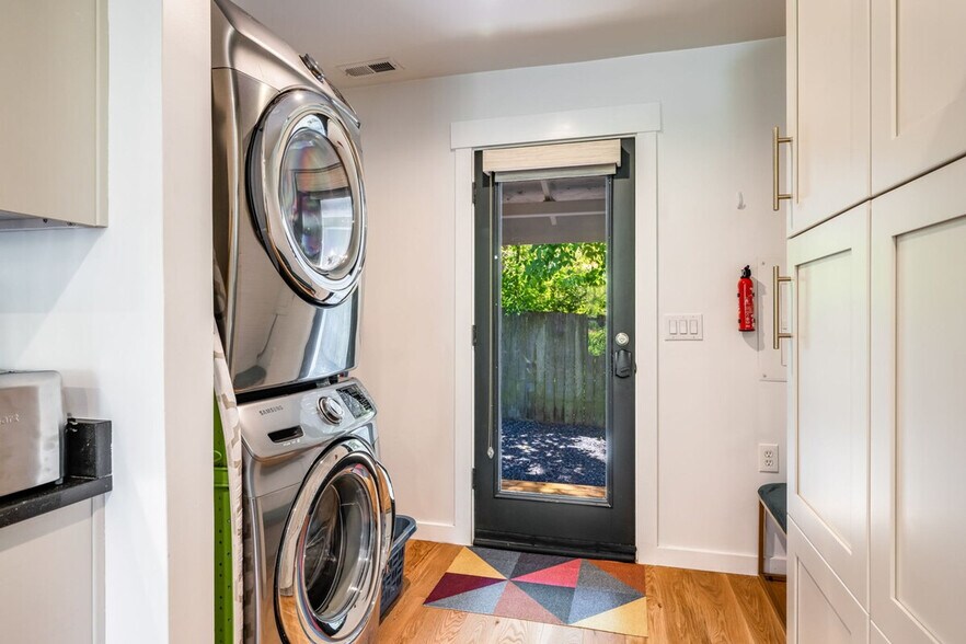 Building Photo - 2655 NW 86th St