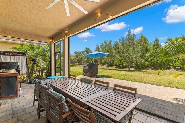 Building Photo - 31275 Spruceberry Ct