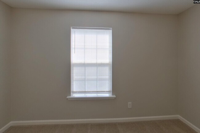 Building Photo - 163 Brooksong Dr