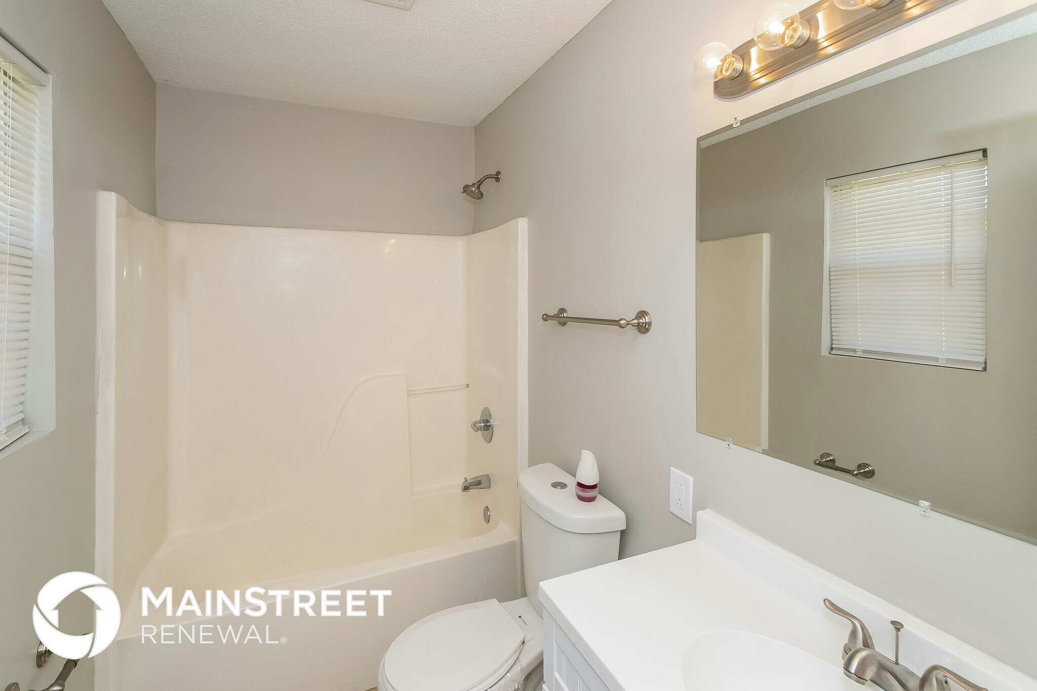 Building Photo - 201 Allen St