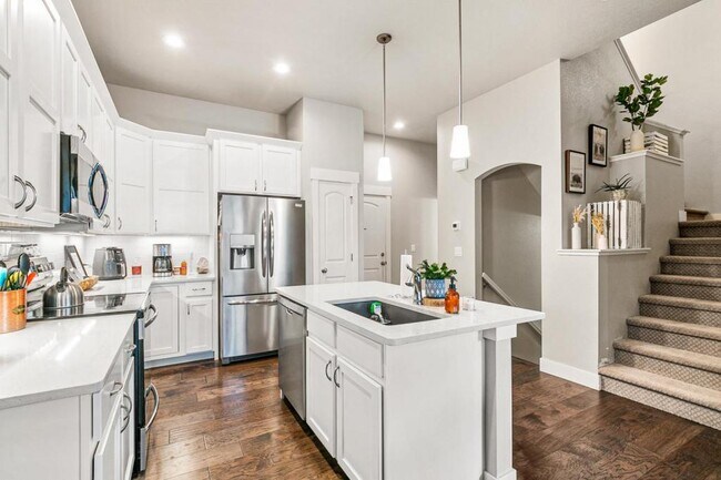 Building Photo - 2486 Trio Falls Dr