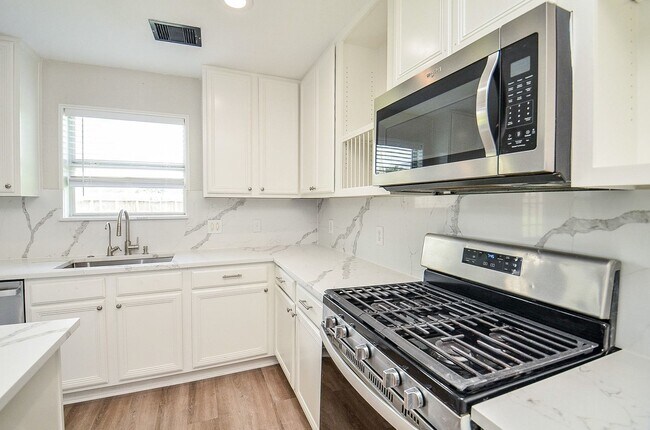 Building Photo - 16406 Star Canyon Ct