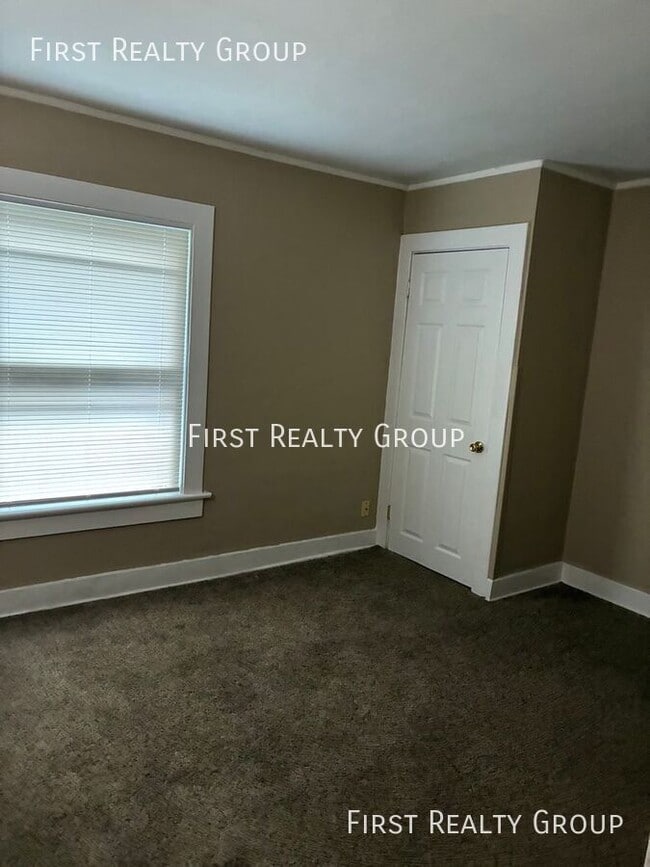 Building Photo - 1513 Wyoming St