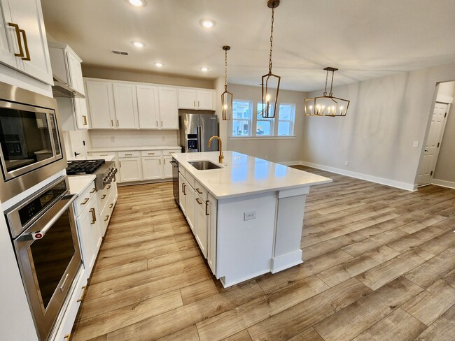 Building Photo - Gorgeous 4 bedroom home in Point Hope - Ch...