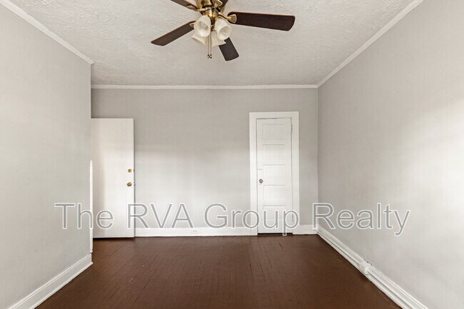 Building Photo - 2611 Grayland Ave