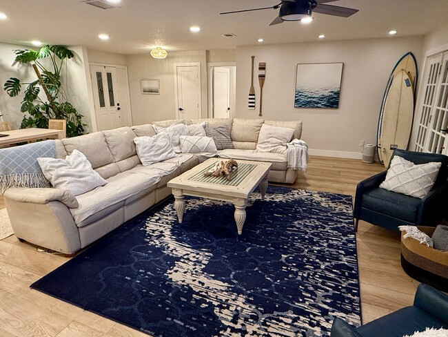 Building Photo - 1423 Appleton Ave