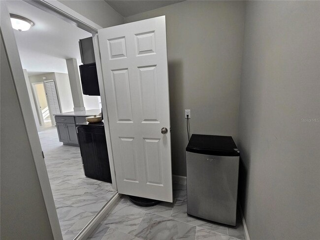 Building Photo - 1621 17th St E