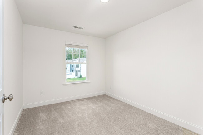 Building Photo - 1149 Tembrook Dr