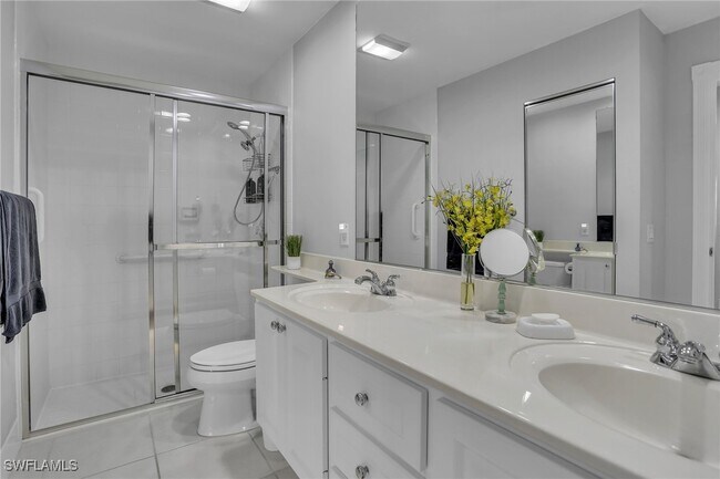 Building Photo - 14670 Ferrara Ct