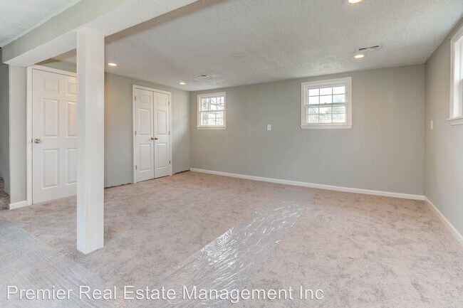 Building Photo - 4 br, 2 bath House - 7423 Harris Ave