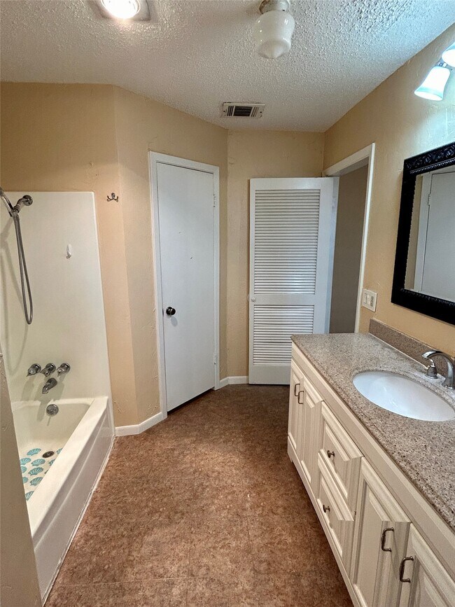 Building Photo - 22330 Coriander Dr