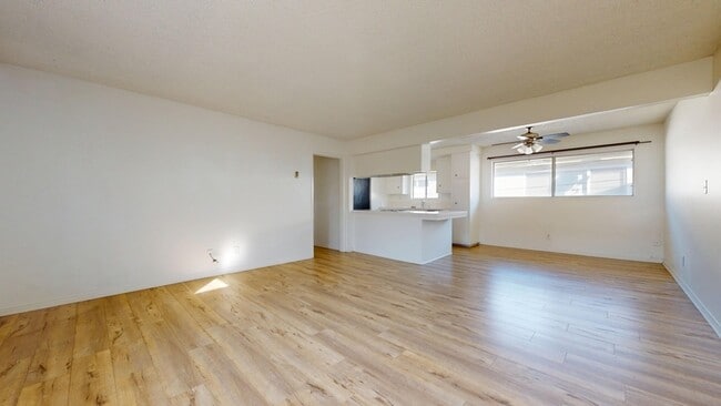 Building Photo - 1306 Amethyst St