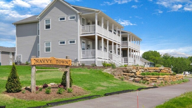 Navvy Town Neighborhood @ Heritage Harbor - 212 Great Loop E Dr