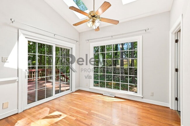 Building Photo - 13215 Hollyhock Ct