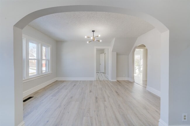 Building Photo - 8373 Elmore Ave