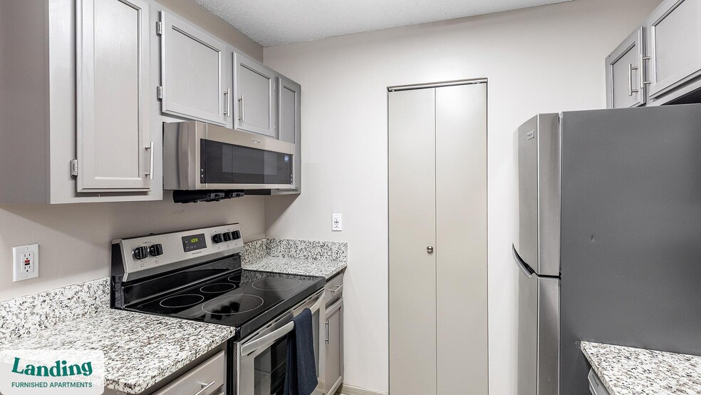 Building Photo - 6200 Rime Village Dr NW