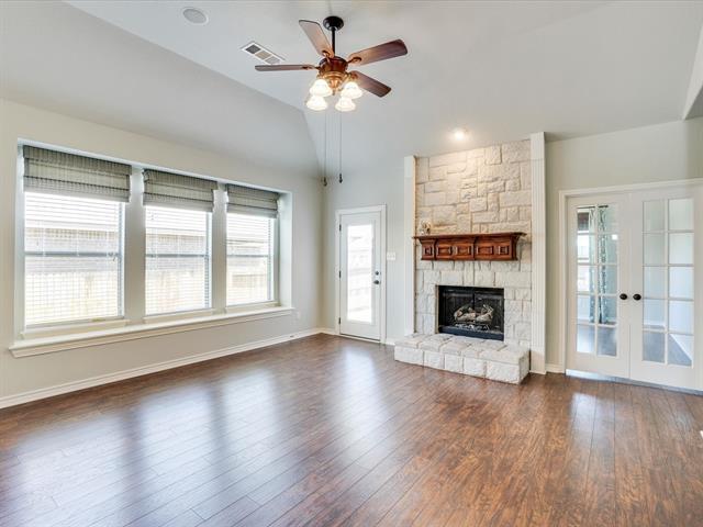 Building Photo - 3421 Beekman Dr