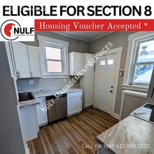 Building Photo - 3300 Stewart St