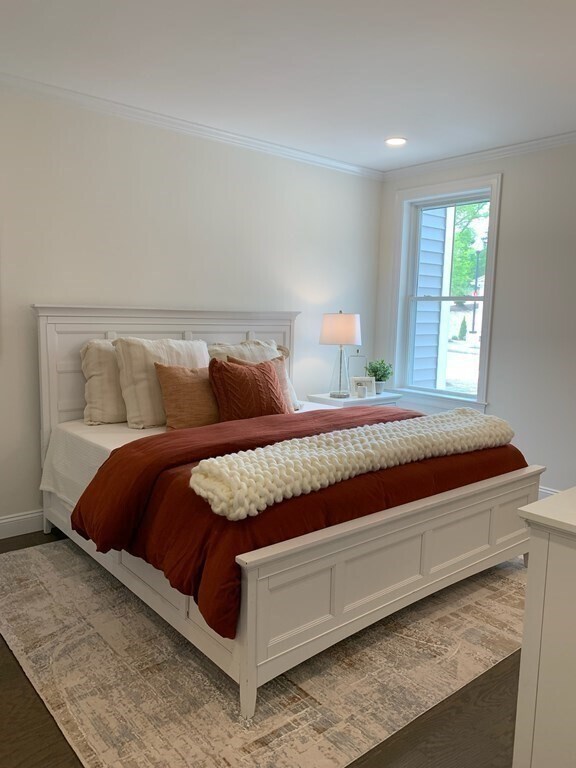 Building Photo - 7 E Dexter Ave