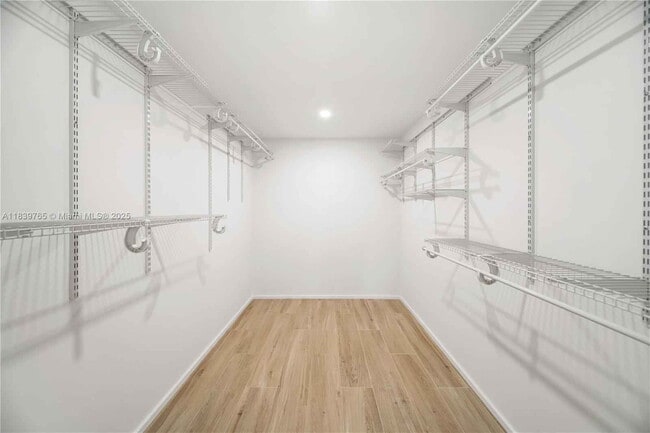 Building Photo - Northwest 9th Court, Miami, FL 33127 - 5 BR 3 BA townhouse