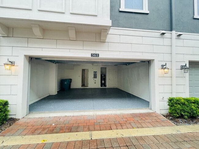 Building Photo - Copley Square-561 Scotia Place Orlando FL ...