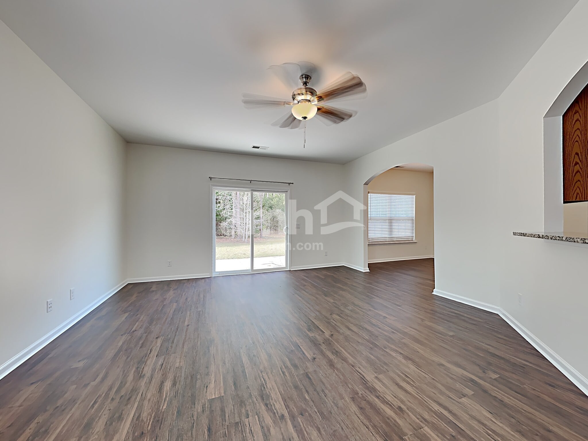 Building Photo - 37 Sand Live Oak Dr