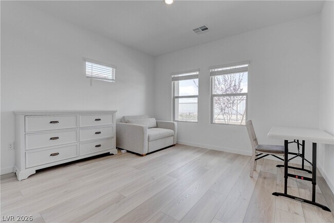 Building Photo - 904 Kings Clf Ln