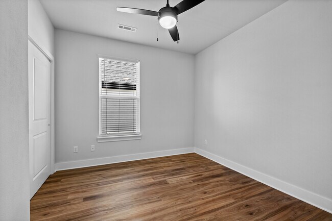 Building Photo - 3068 W Salida Ln