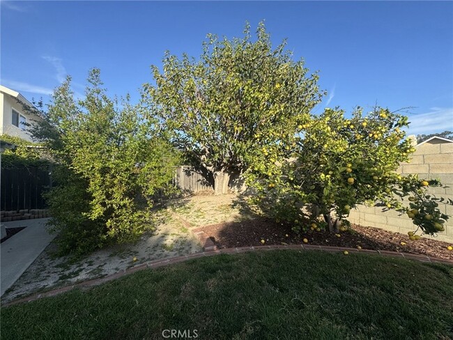 Building Photo - 14762 Foxcroft Rd