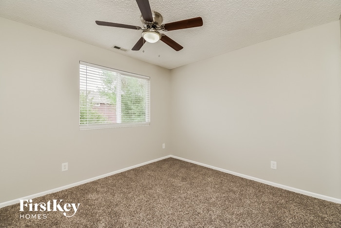 Building Photo - 9370 Pony Gulch Way