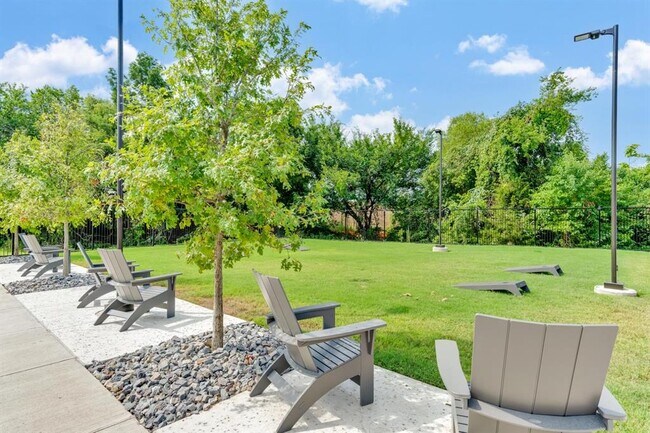 Building Photo - 1507A Crossbar Dr