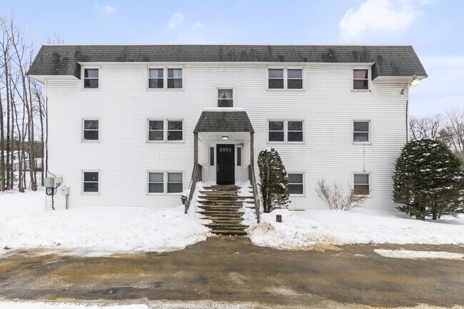 Building Photo - 61 Appleton Rd