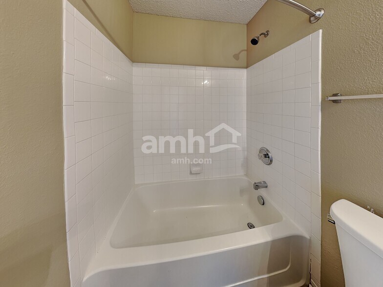 Building Photo - 14345 Banister Dr