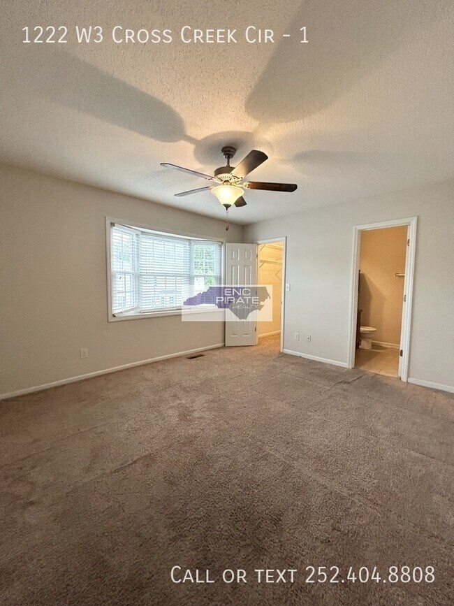 Building Photo - 1222-12W3 Cross Creek Cir