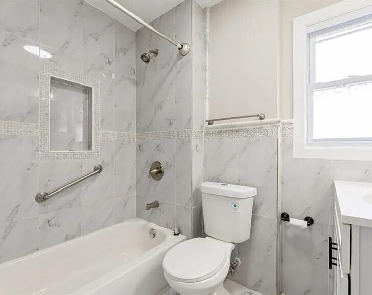 Building Photo - 134 Highview Pl