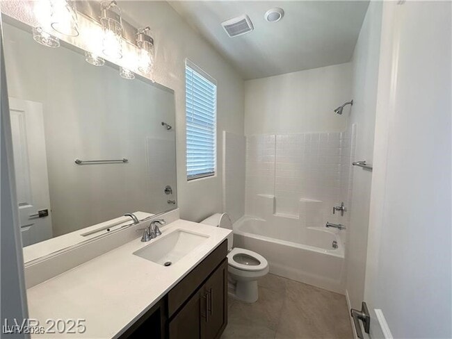 Building Photo - 1432 Nocturnal Flight St