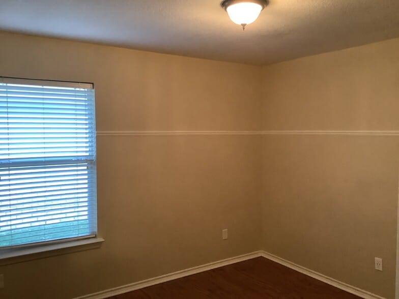 Building Photo - 4410 Shady Elm Dr